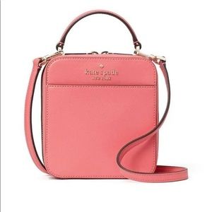 Kate Spade daisy vanity crossbody pink